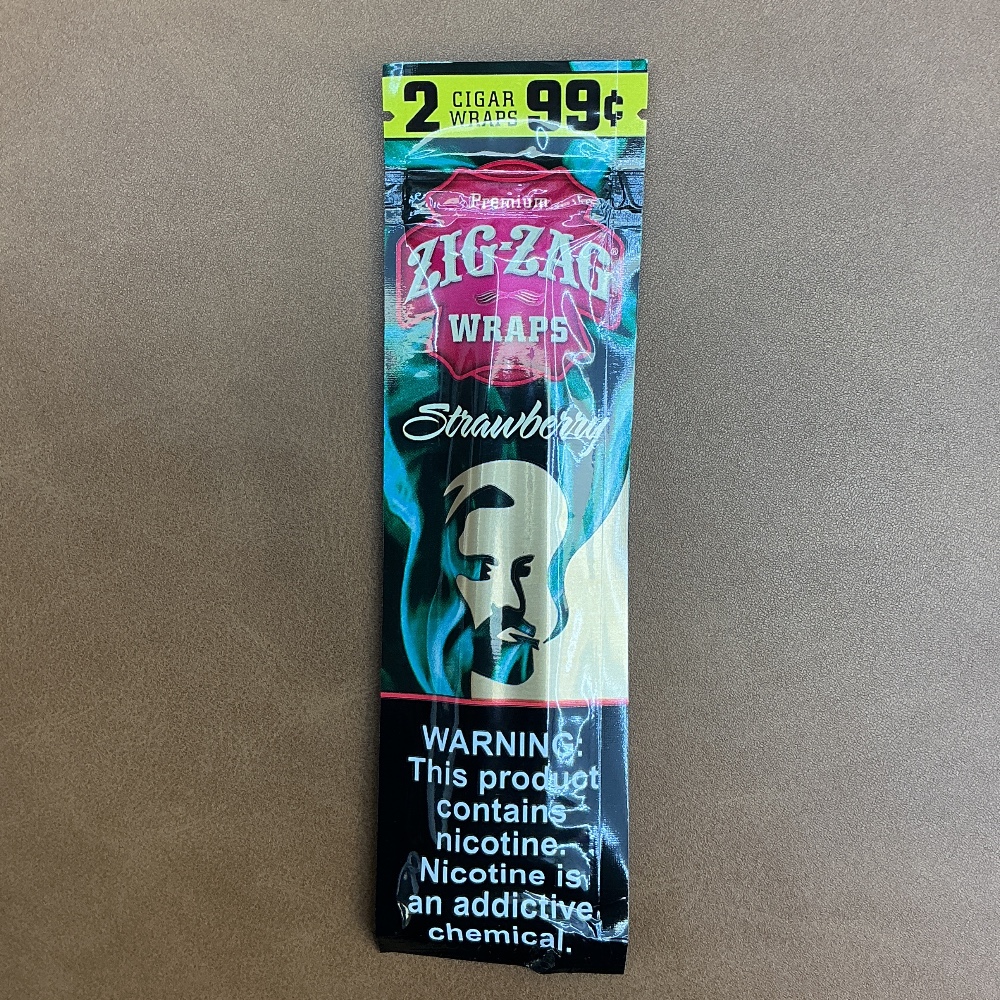 Zig-zag wraps strawberry