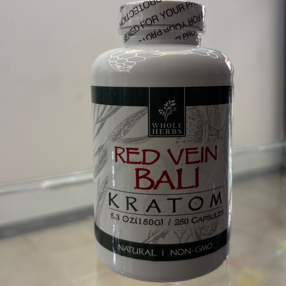 Whole Herbs Red Vein Bali Kratom Capsules