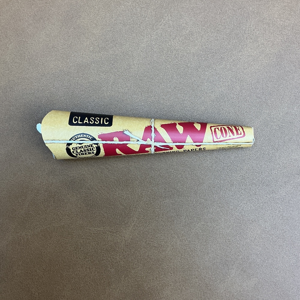 Raw classic cones 11/4 size