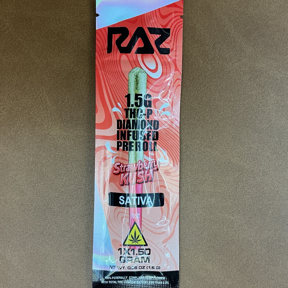 Raz 1.5g THCP Pre-roll Strawberry Kush