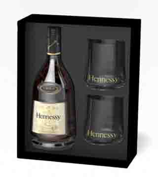 Hennessy VSOP Cognac Gift Set with 2 Glasses Delivered Near You